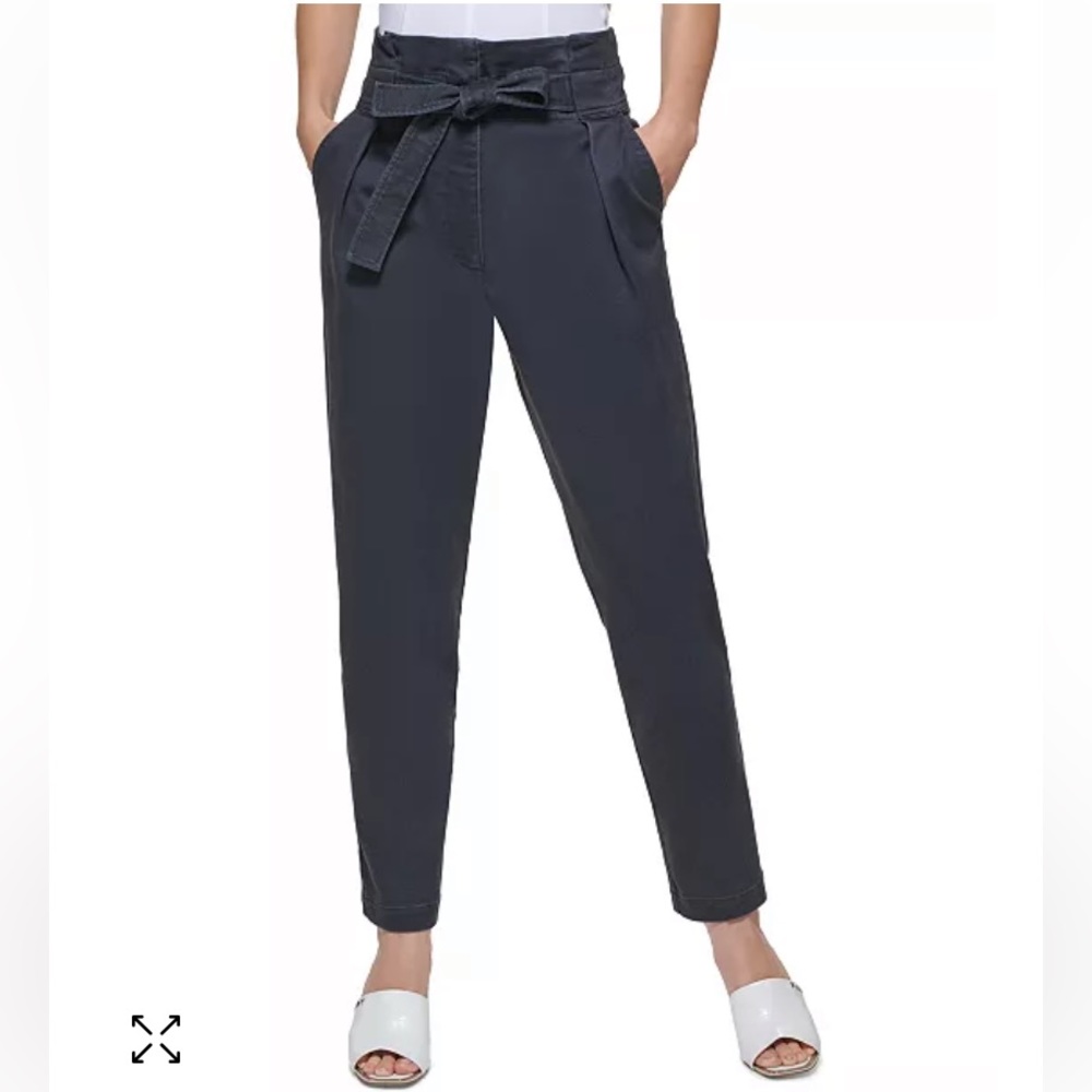 NWT Women’s DKNY Pants Size 16